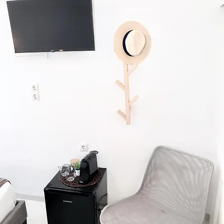 Heart Of The Apartment *